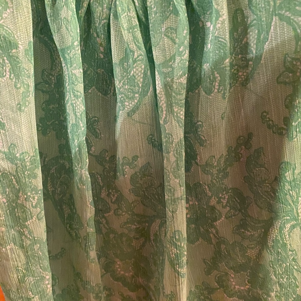 Flowy Tank - Picture 4 of 4